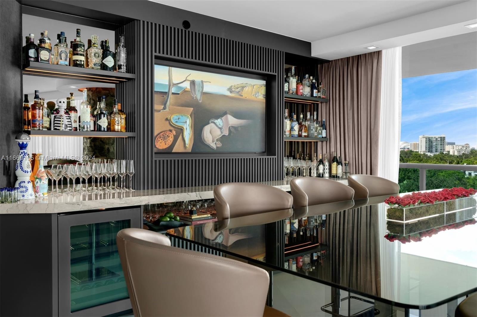 2127 Brickell Ave # 904