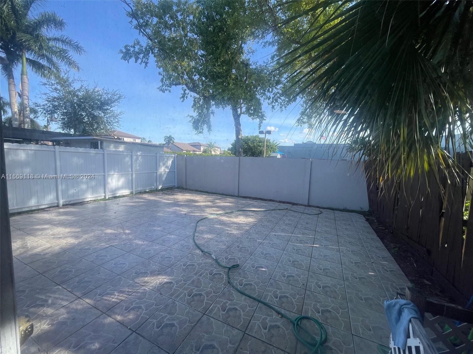 8540 NW 188th Ter # 2405