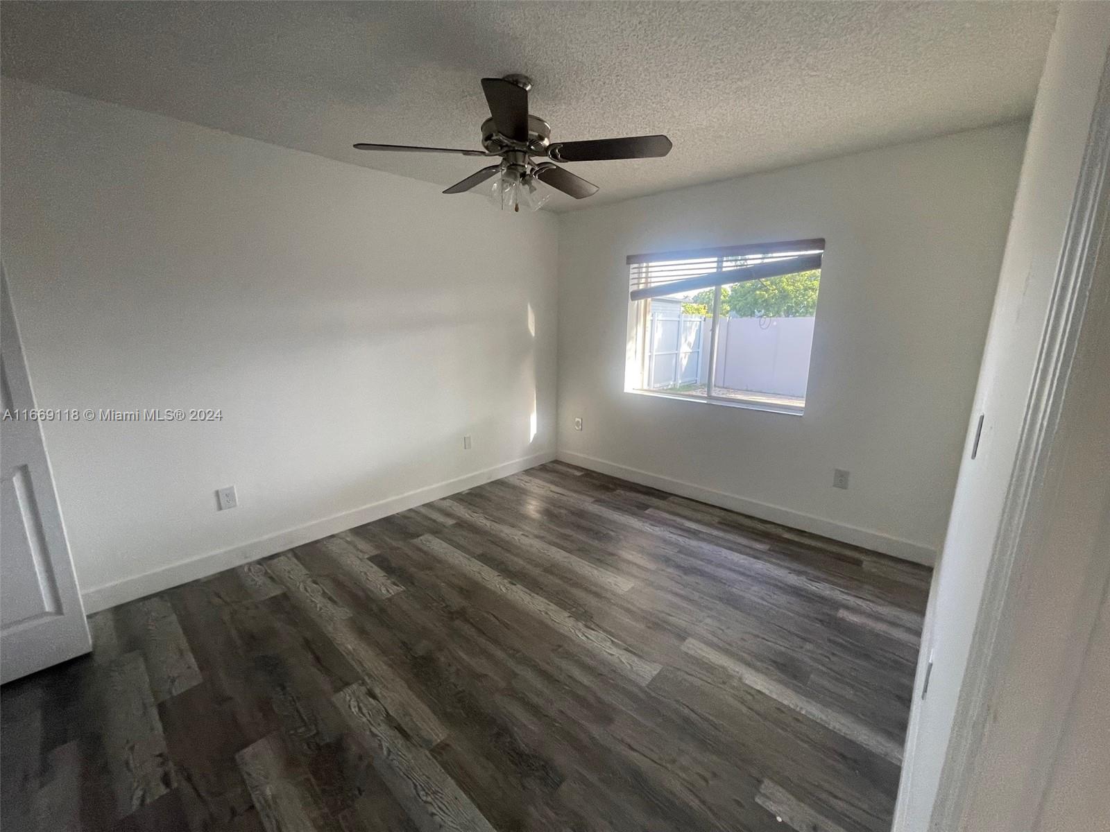 8540 NW 188th Ter # 2405