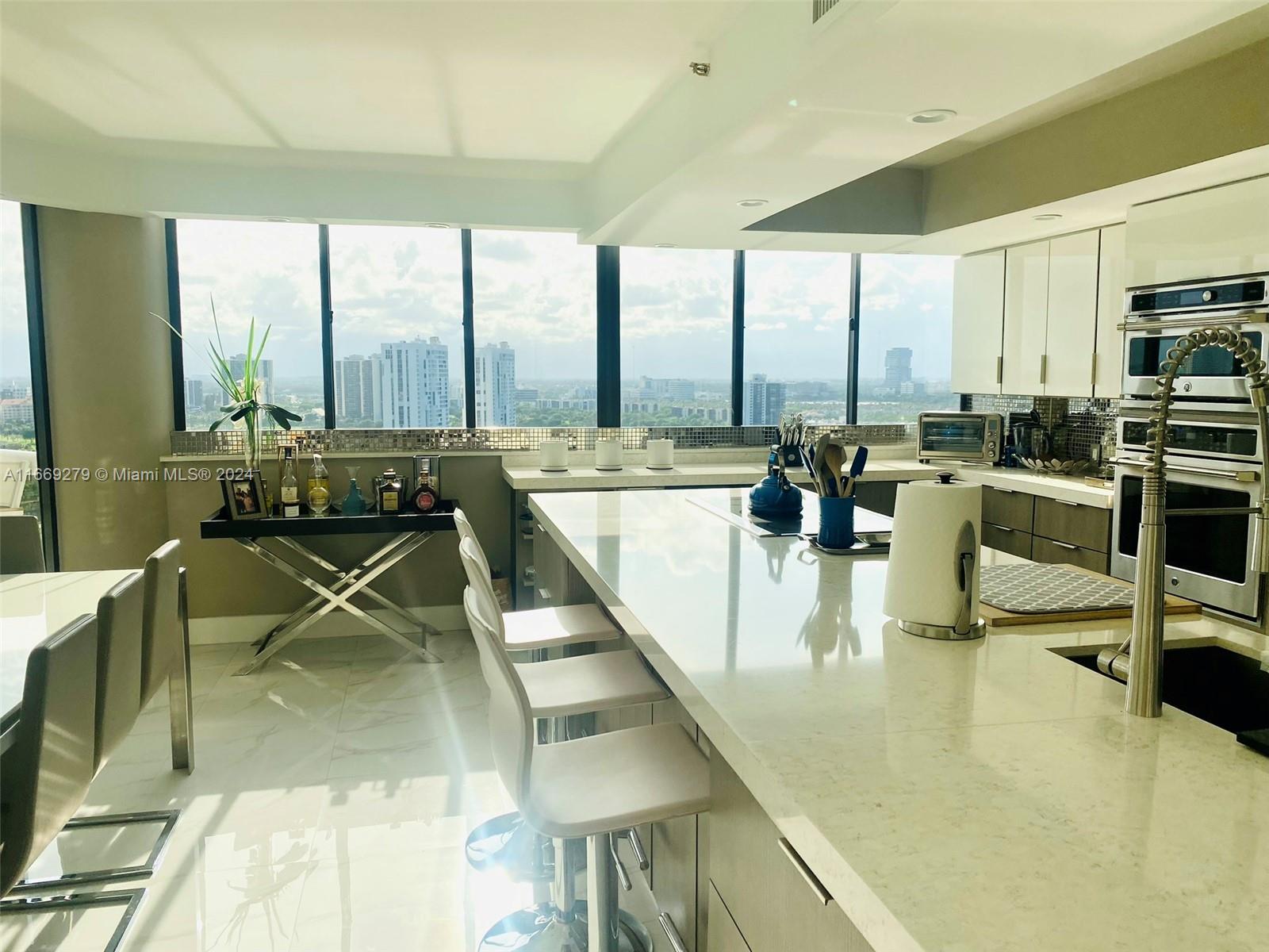 20185 E Country Club Dr # 2105