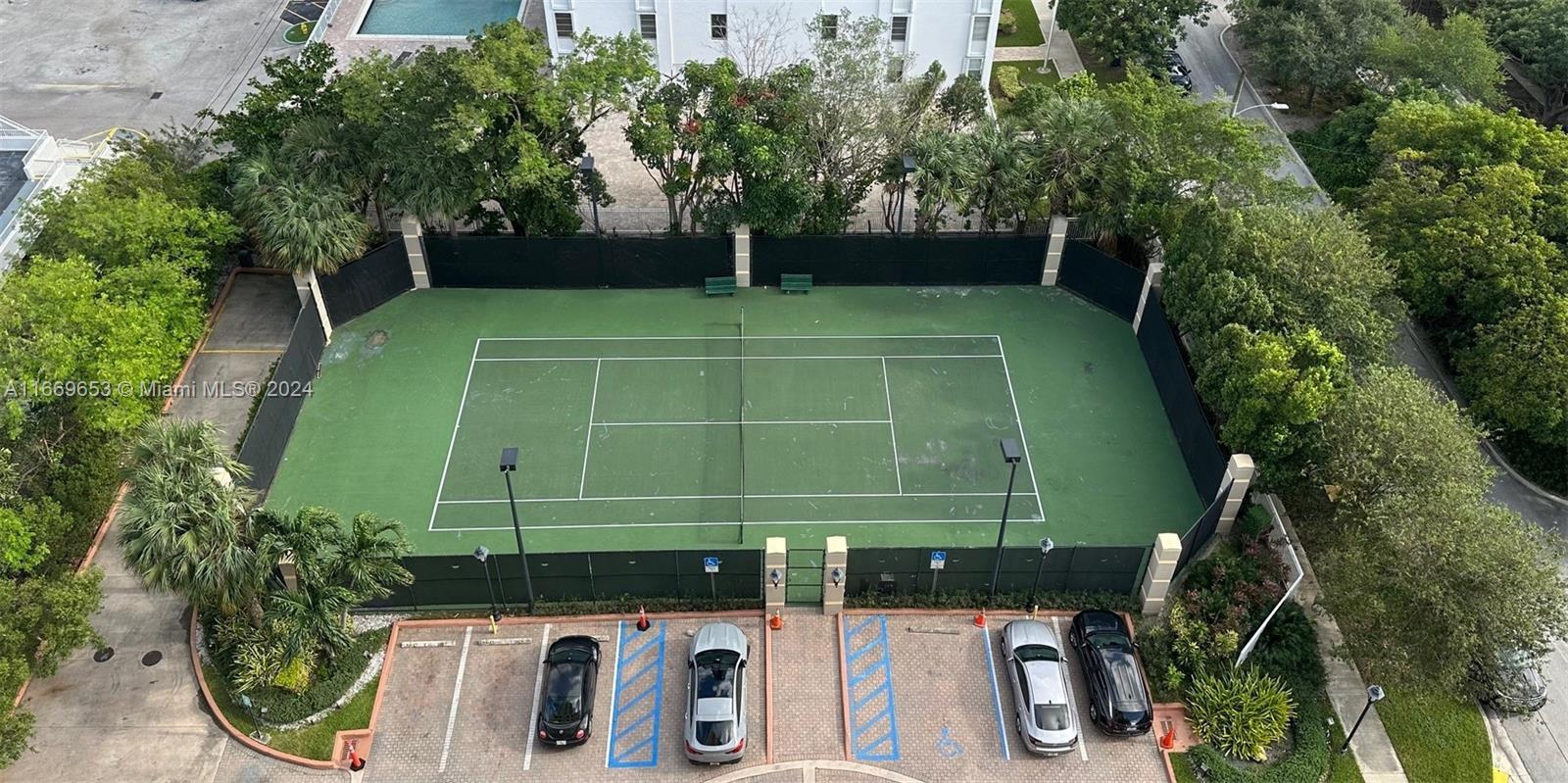2475 Brickell Ave # 1905