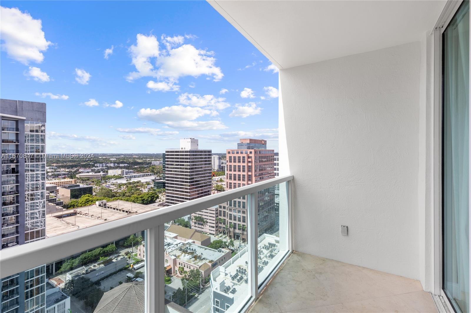 350 SE 2nd St # 2820