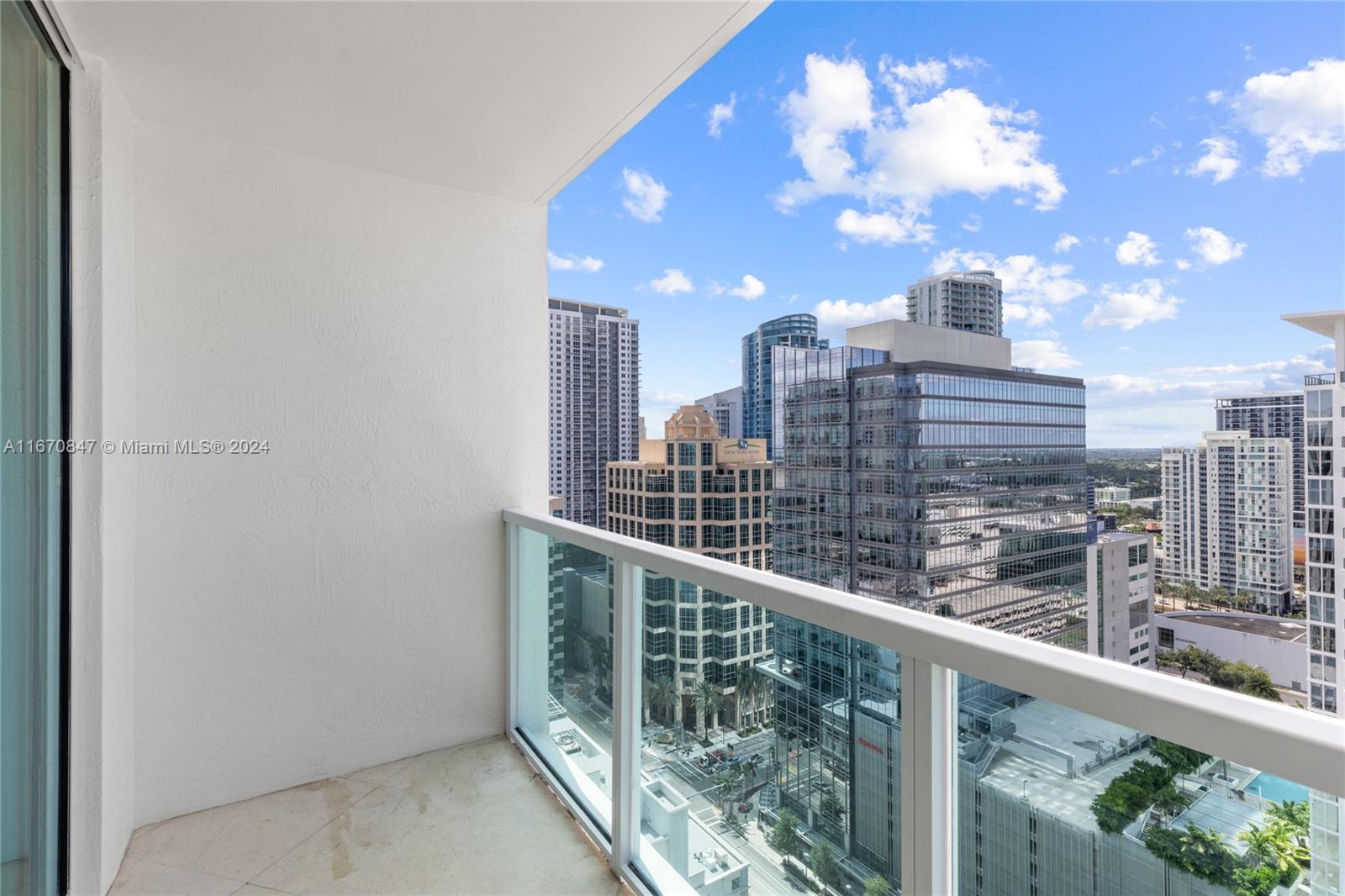 350 SE 2nd St # 2820