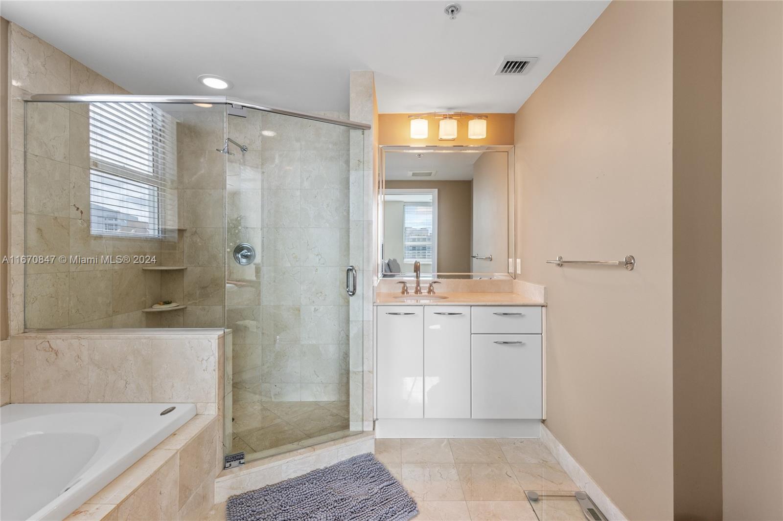 350 SE 2nd St # 2820