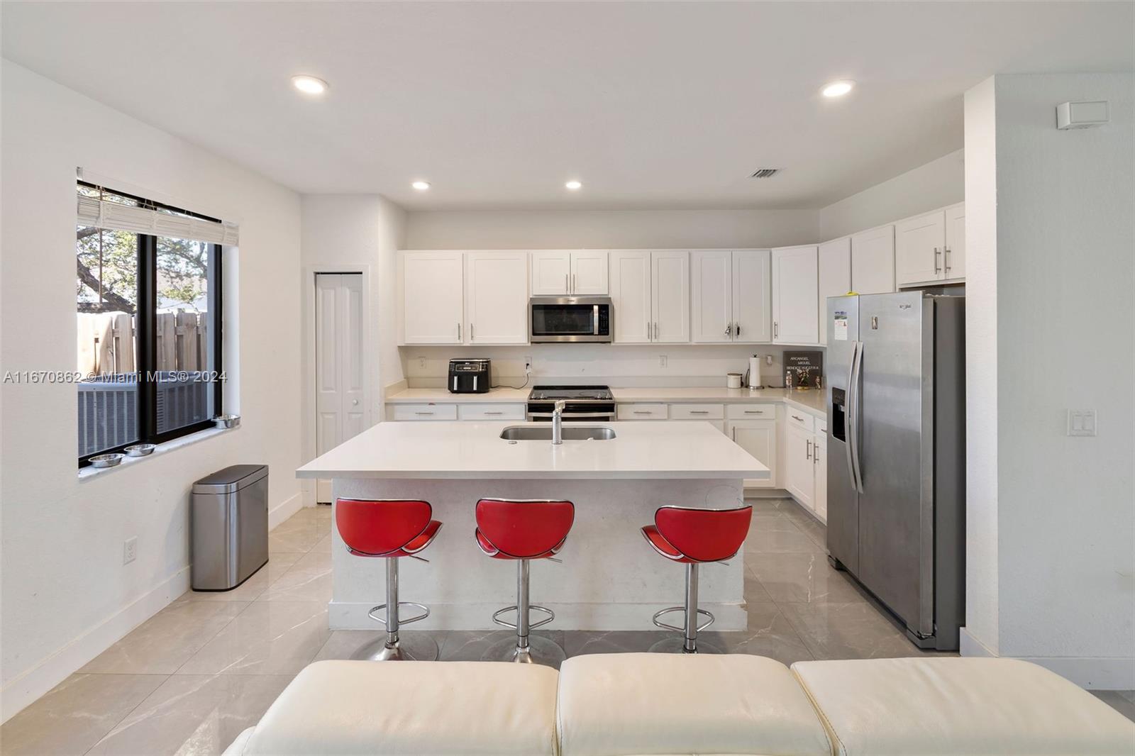 2406 SW 145th Pl