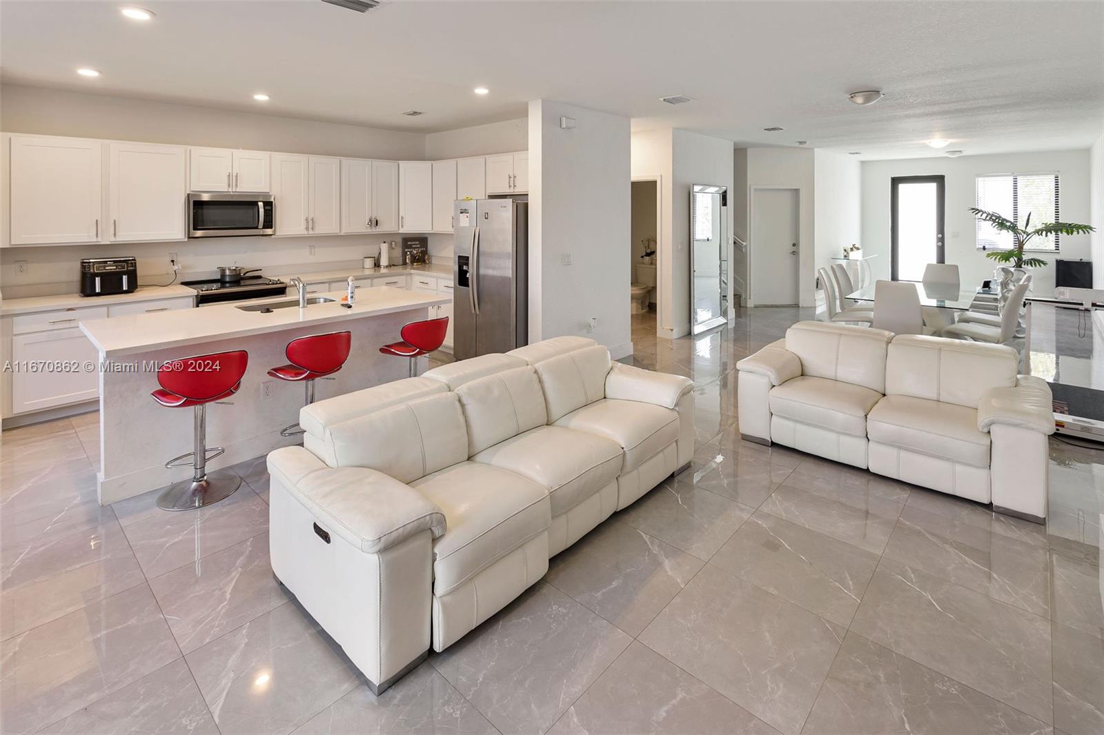 2406 SW 145th Pl
