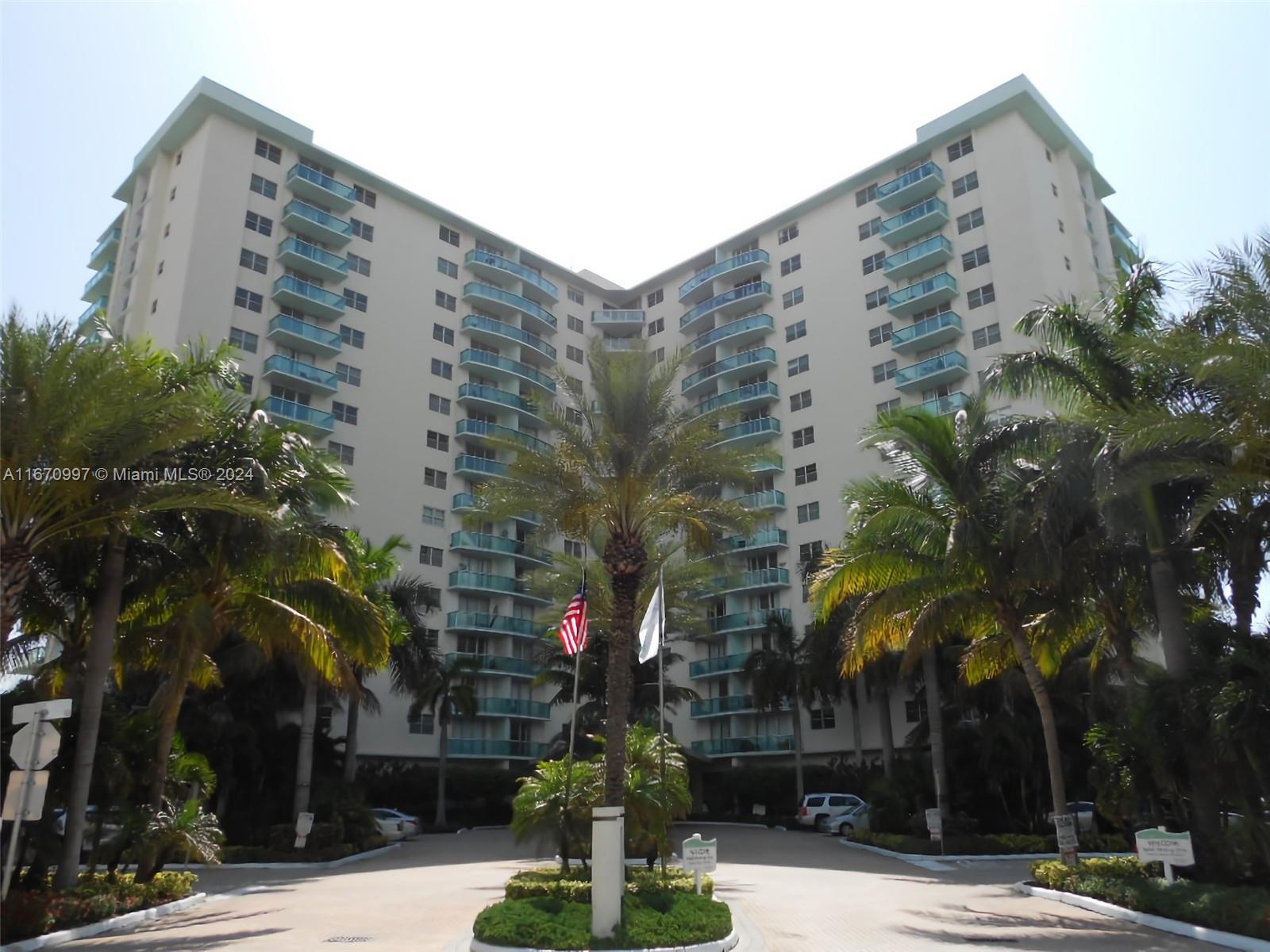 3801 S Ocean Dr # 9V