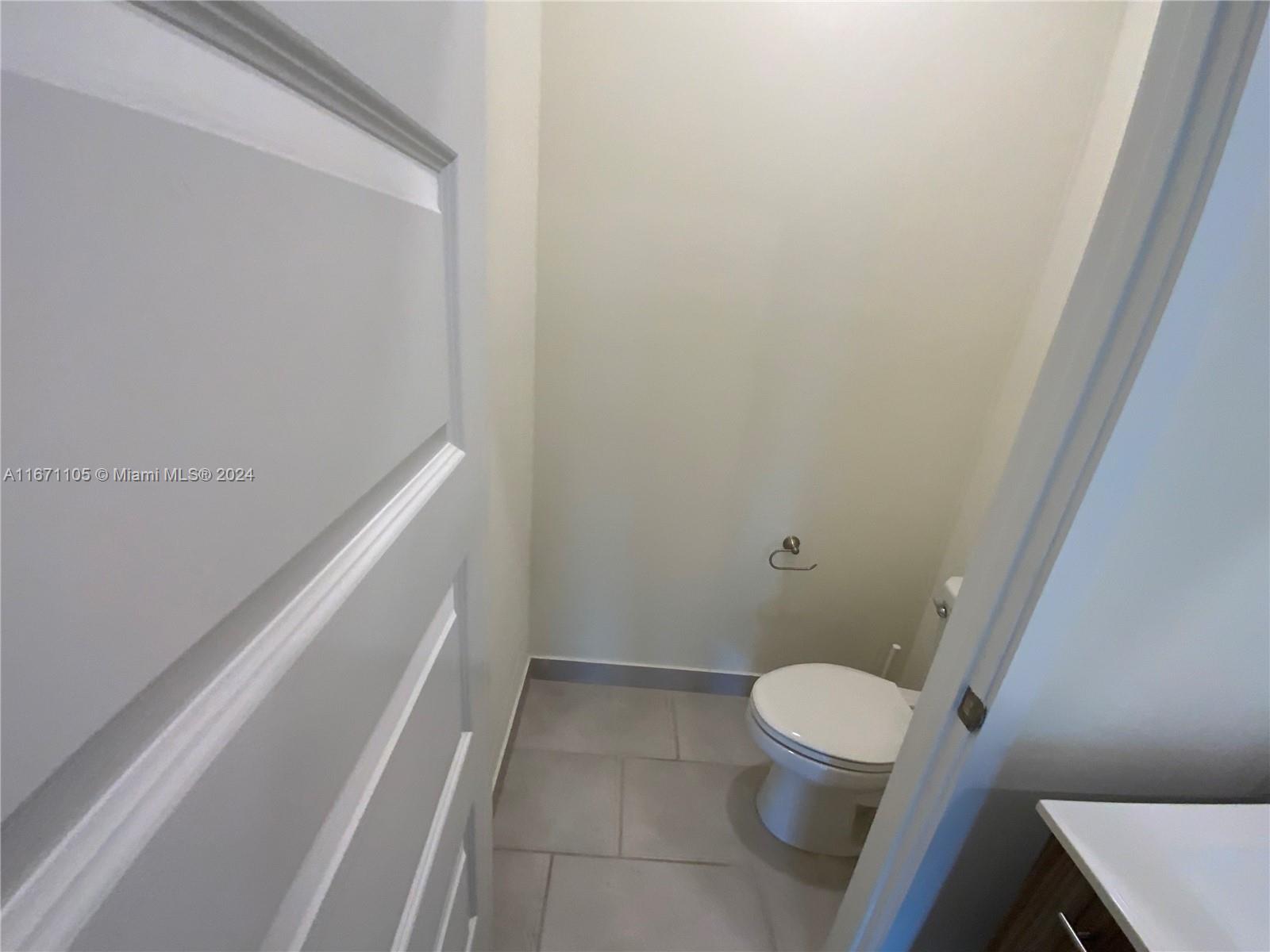 4640 NW 84 Avenue # 18