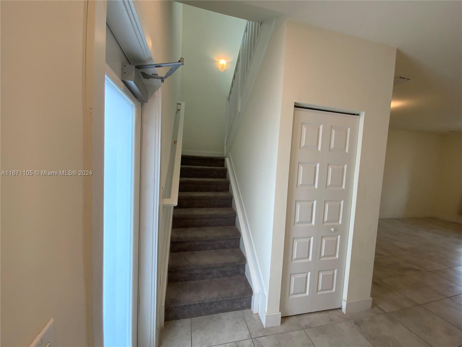 4640 NW 84 Avenue # 18