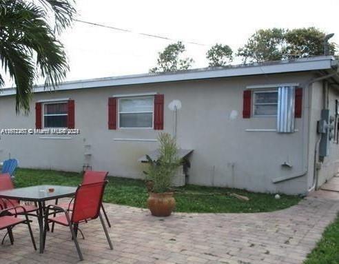 1942 Thomas St # 1