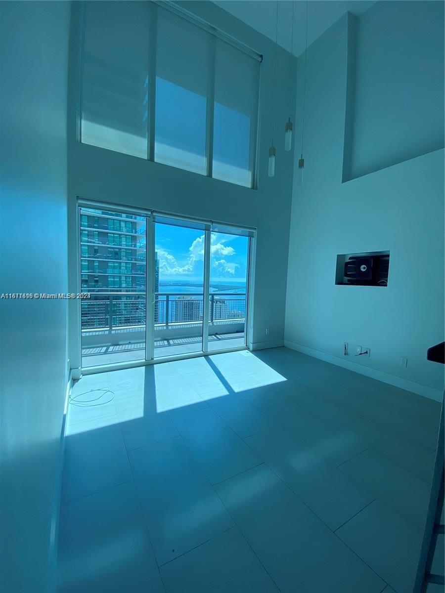 60 SW 13th St # 3606