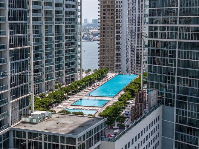 465 Brickell Ave # 4206