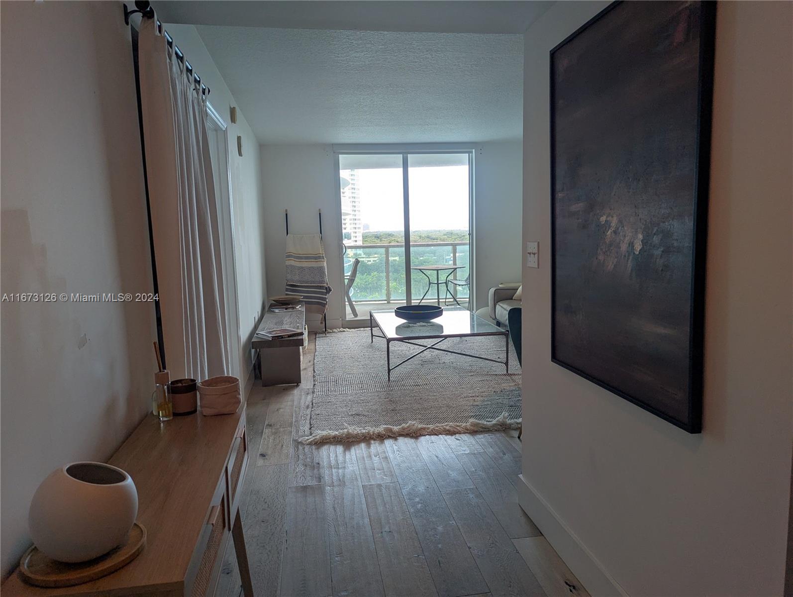 2101 Brickell Ave # 1010