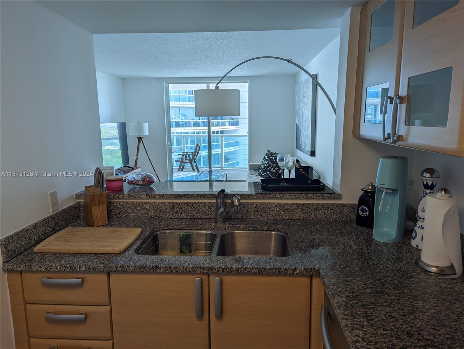 2101 Brickell Ave # 1010