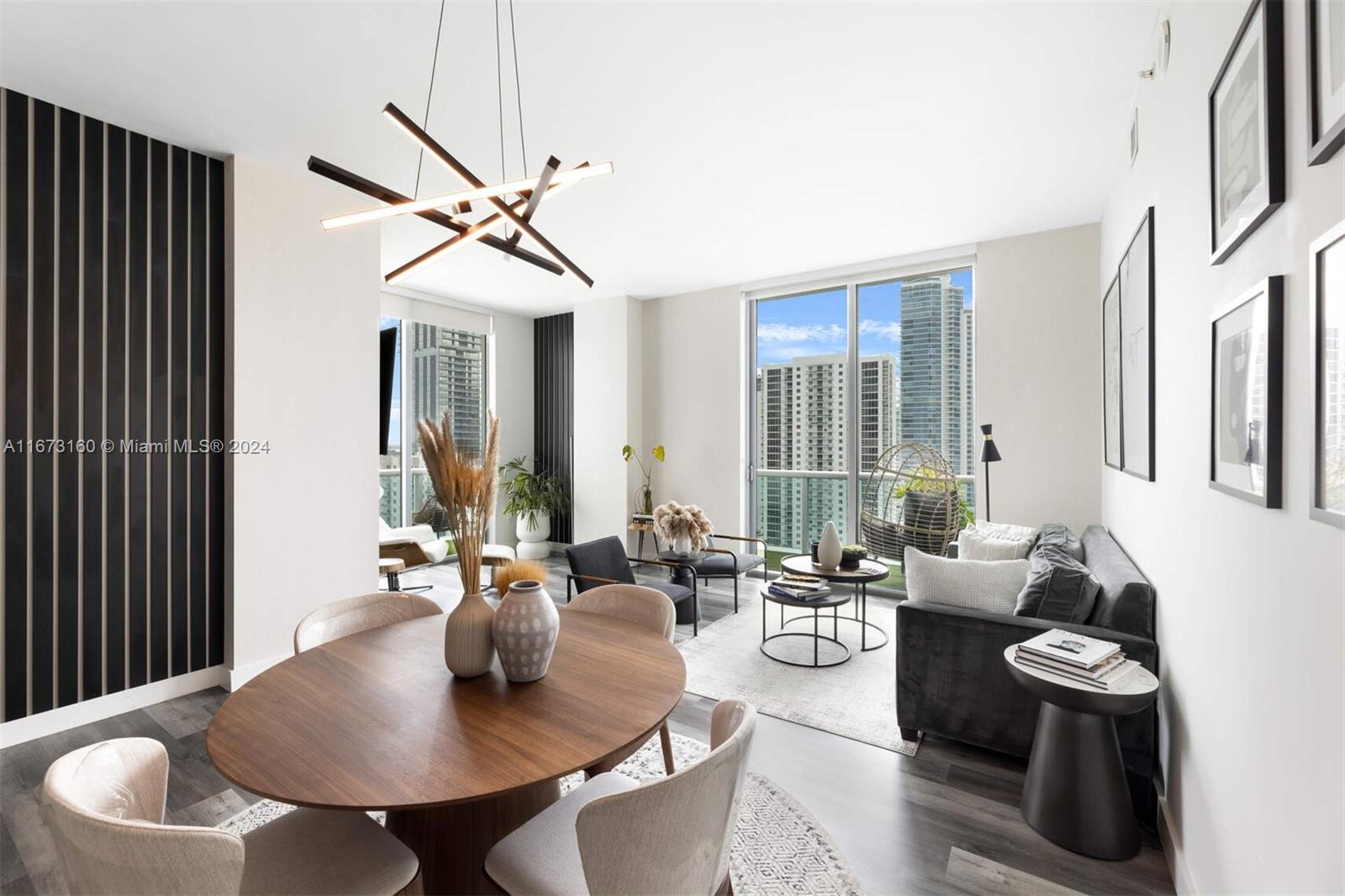 333 NE 24th St Unit: PH1910