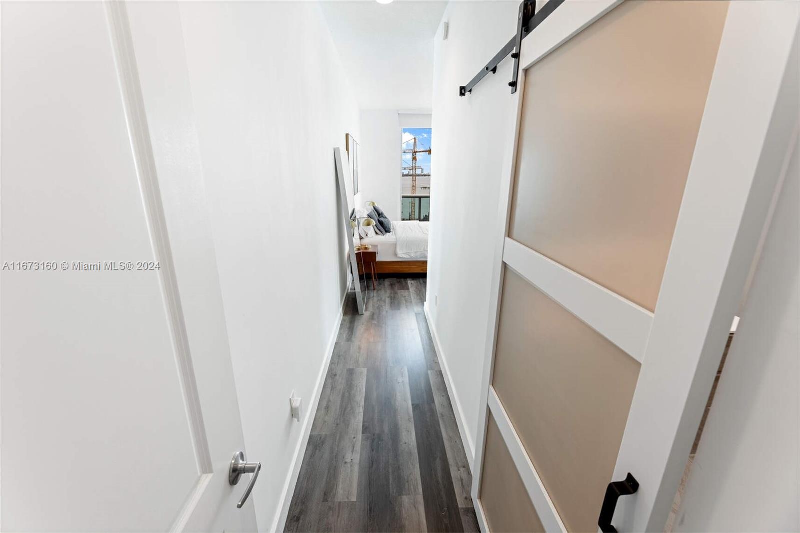 333 NE 24th St Unit: PH1910