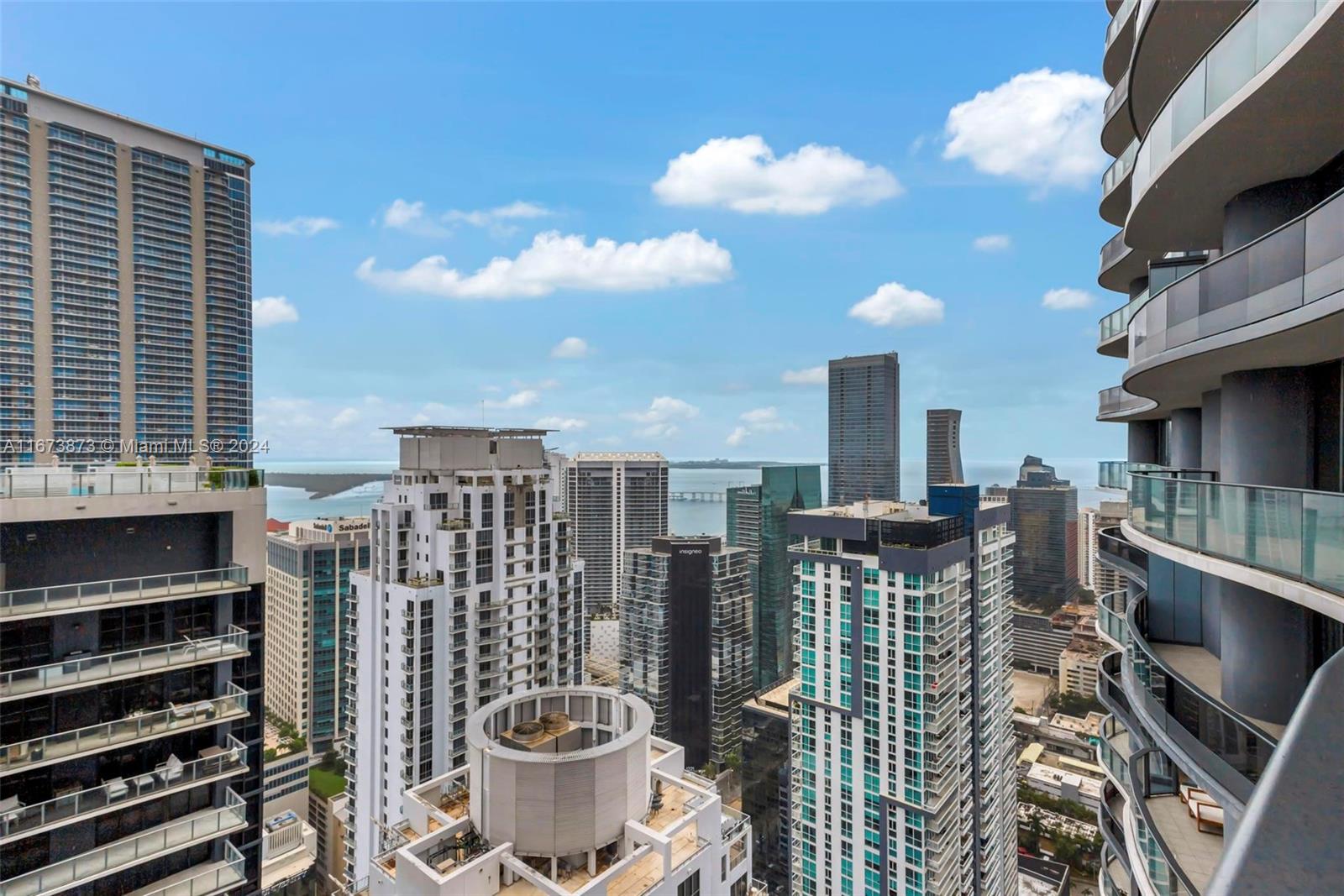 1000 Brickell Plz Unit: PH5105
