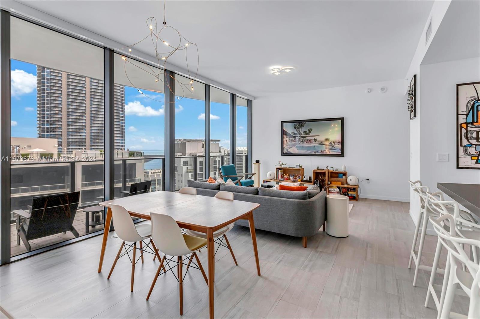 1000 Brickell Plz Unit: PH5105