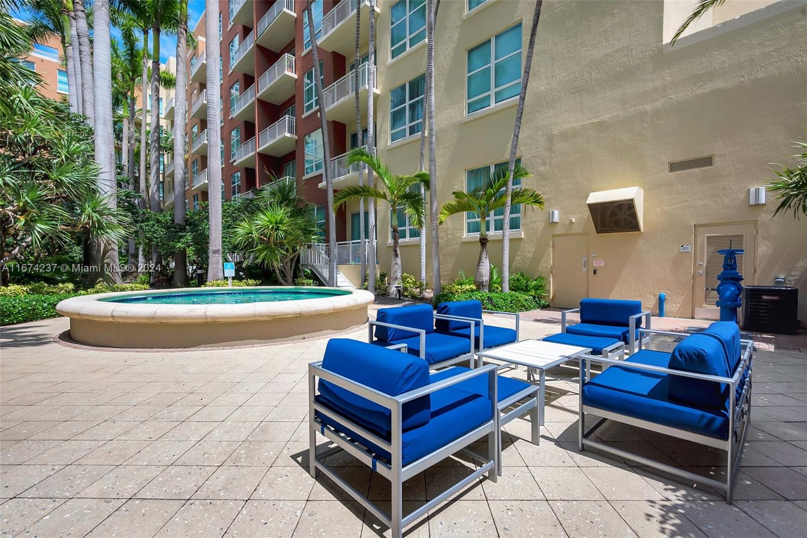 2000 N Bayshore Dr # 1607