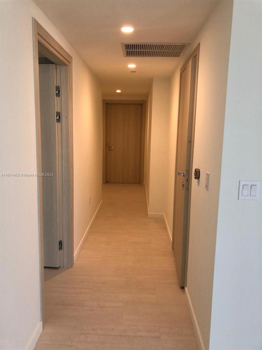 1000 Brickell Plaza # 2109