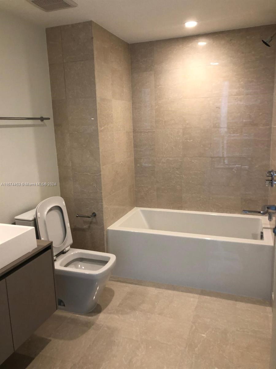 1000 Brickell Plaza # 2109