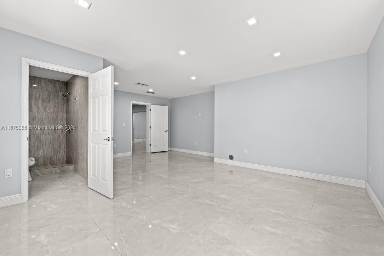45 NW 99th St