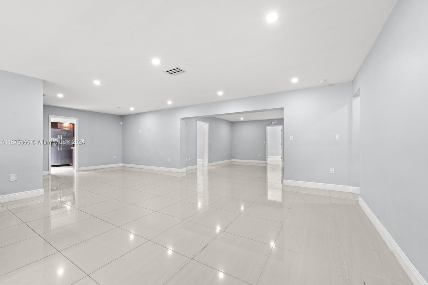 45 NW 99th St