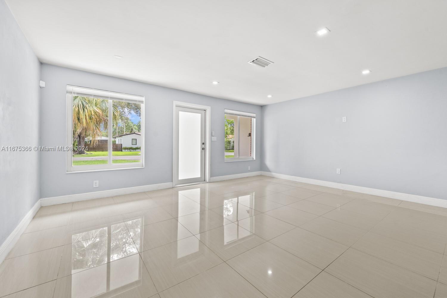 45 NW 99th St