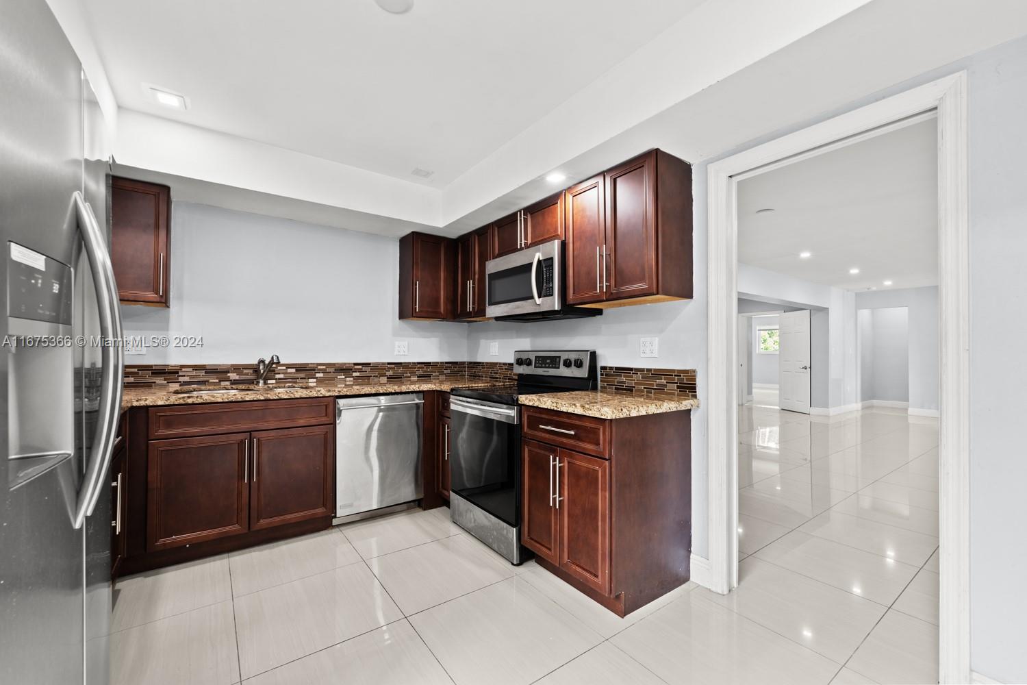 45 NW 99th St