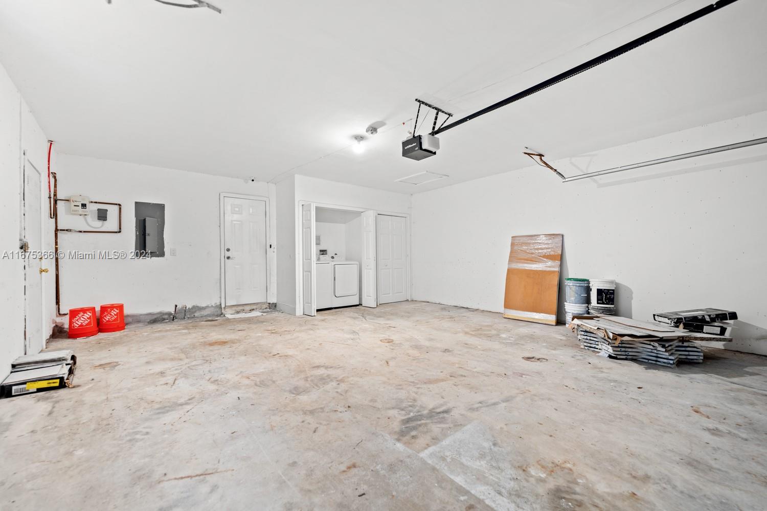 45 NW 99th St