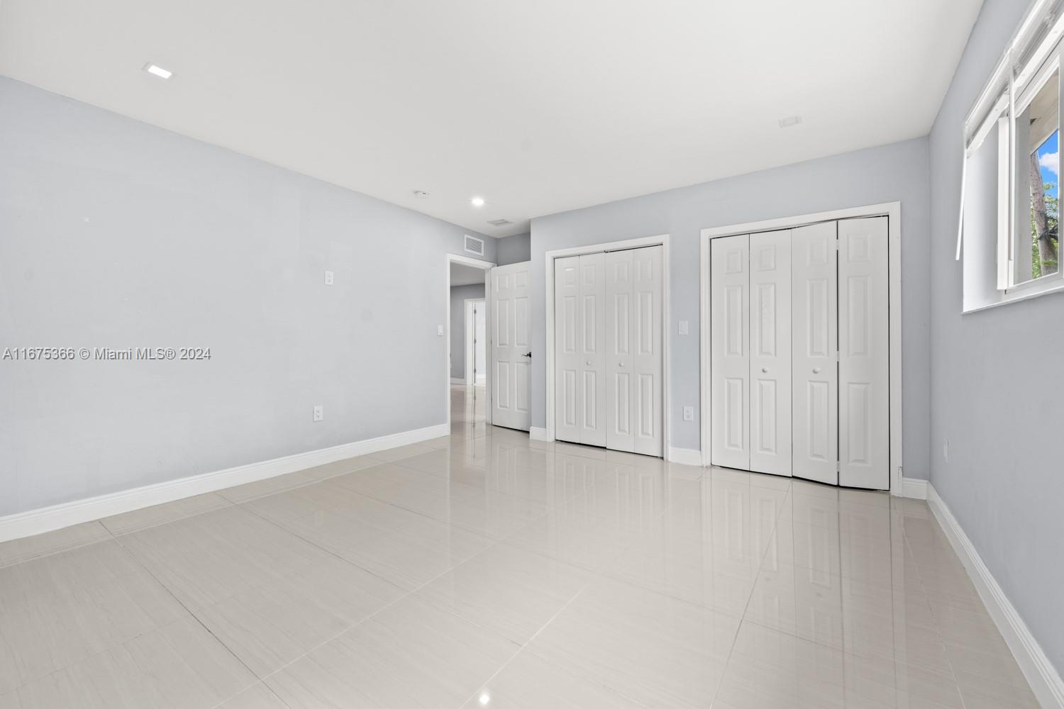 45 NW 99th St