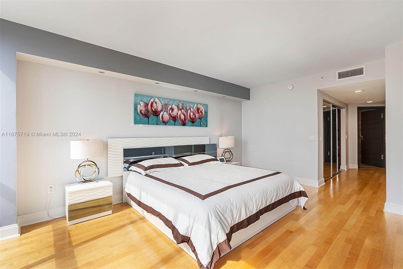 16400 Collins Ave # 1042