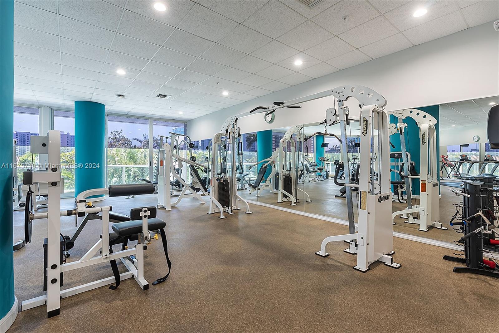 16400 Collins Ave # 1042