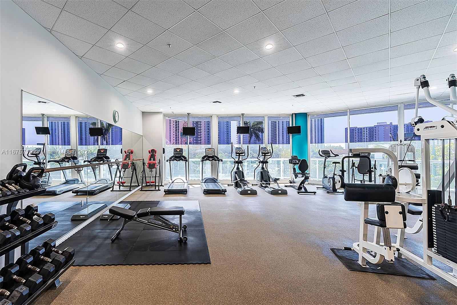 16400 Collins Ave # 1042