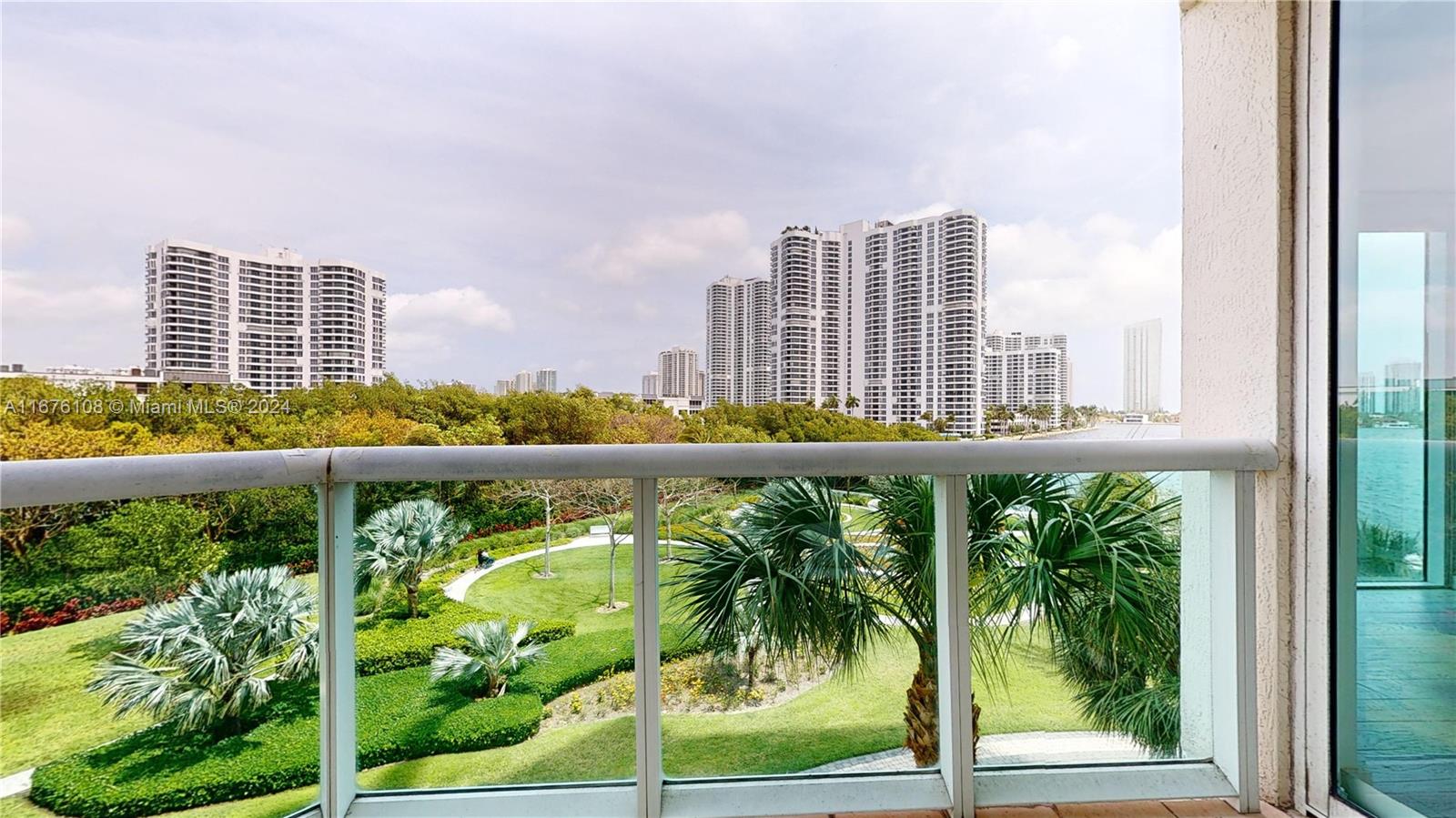 3370 Hidden Bay Dr # 402