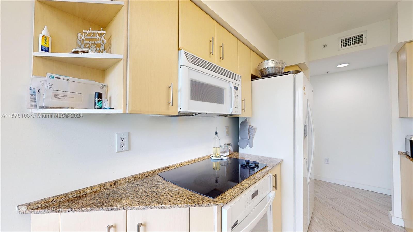 3370 Hidden Bay Dr # 402