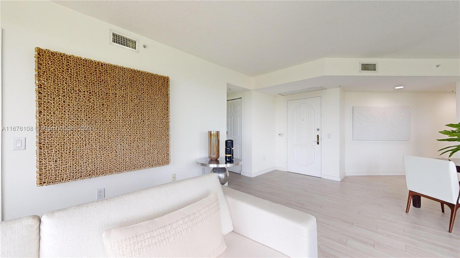 3370 Hidden Bay Dr # 402
