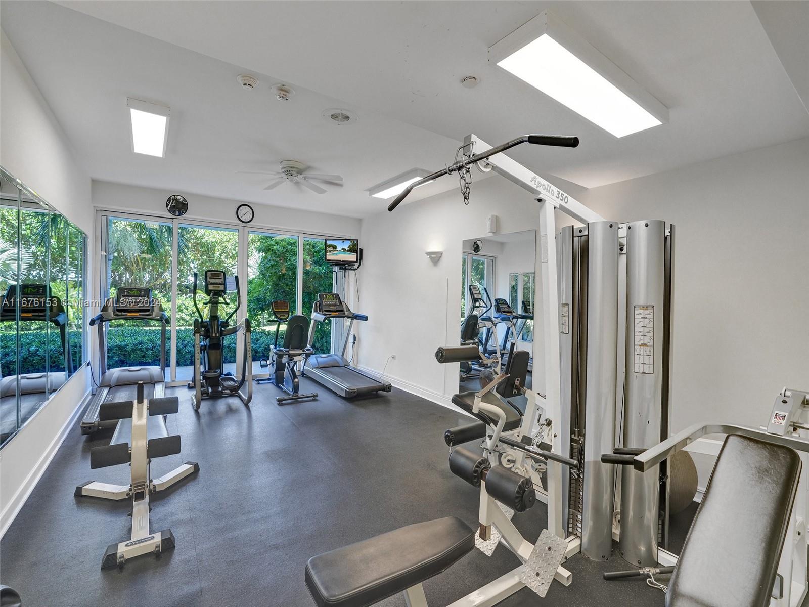 200 Ocean Lane Dr # 803