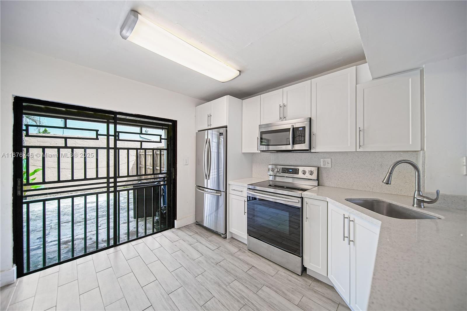 1801 SW 107th Ave # 2502