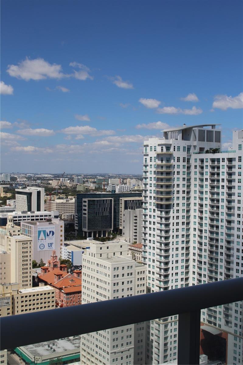 50 Biscayne Blvd # 3611