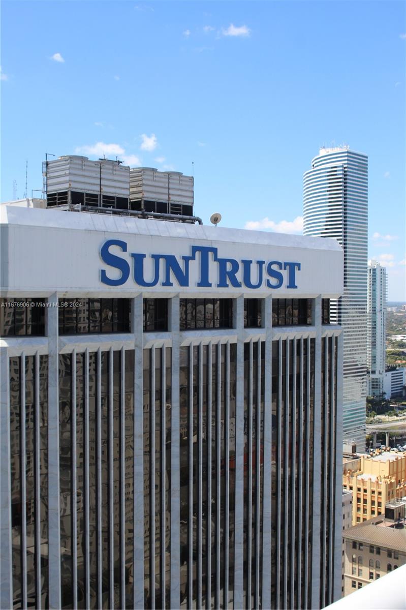 50 Biscayne Blvd # 3611