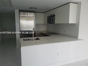 1300 Brickell Bay Dr # 2801