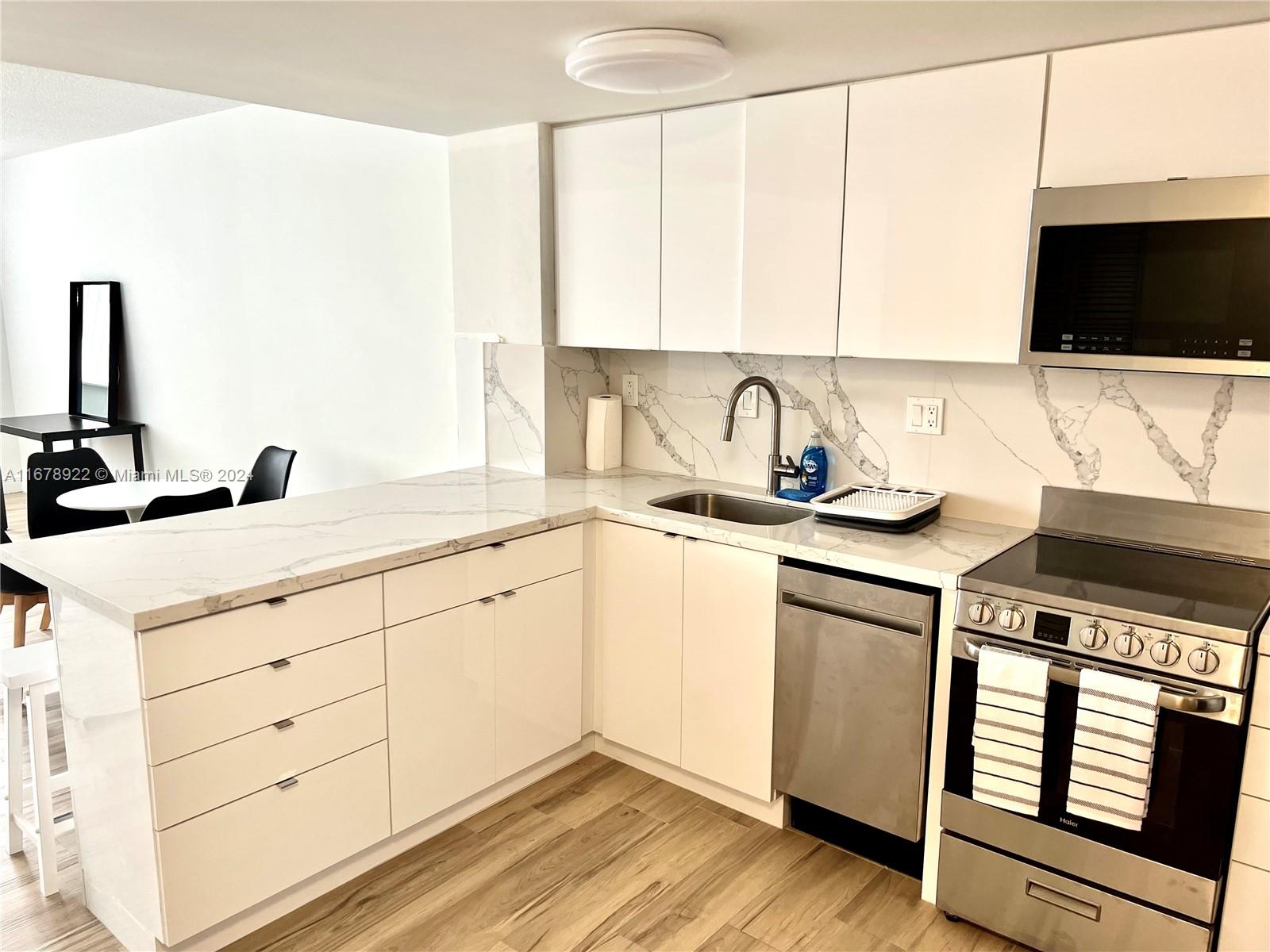 801 Brickell Bay Dr # 1469