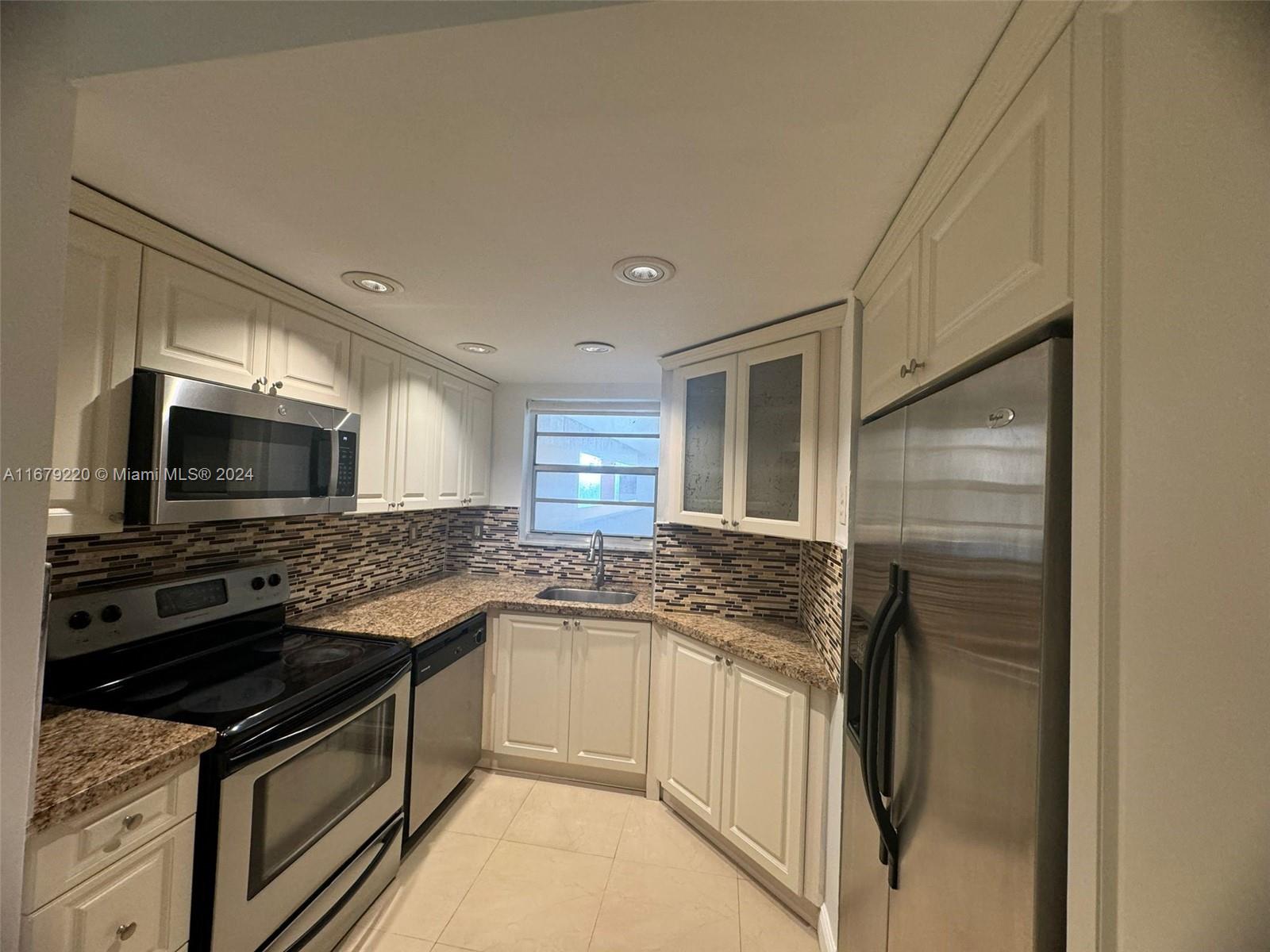 8810 Fontainebleau Blvd # 217