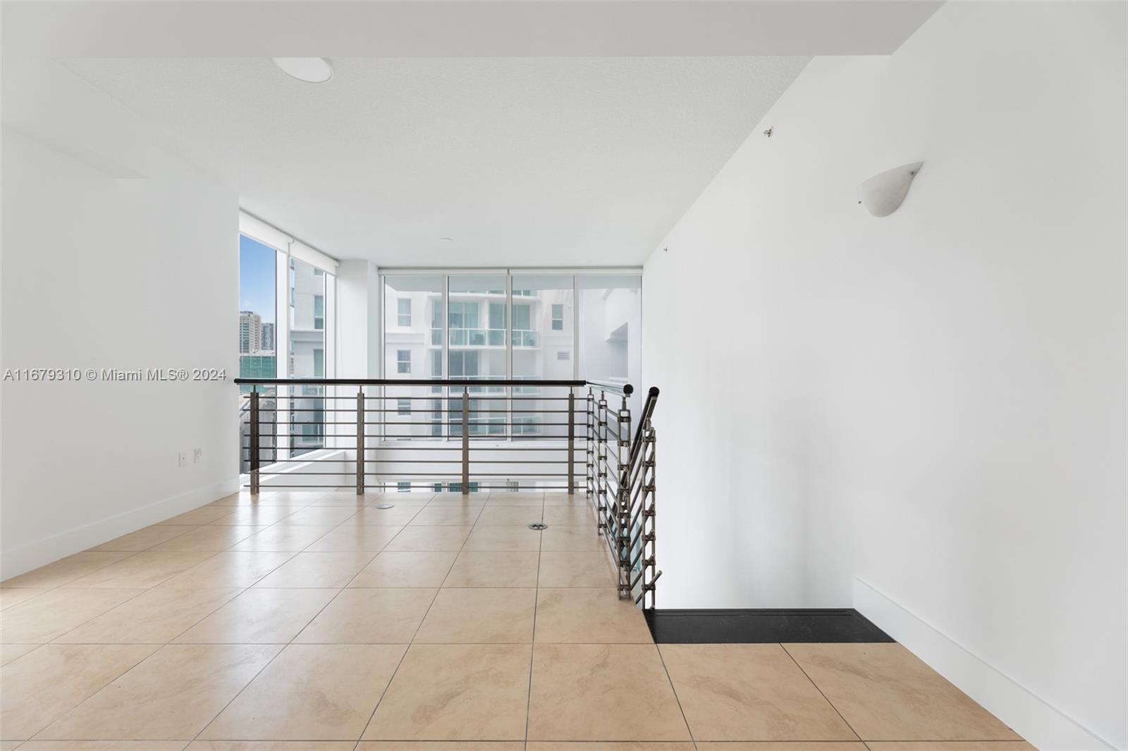 41 SE 5th St # 617