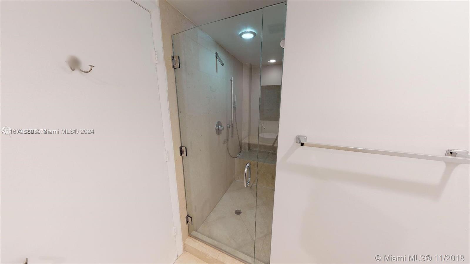 465 Brickell Ave # 504