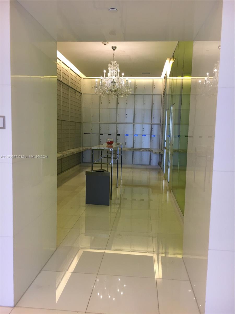 465 Brickell Ave # 504