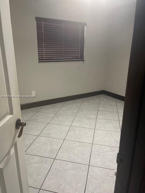 9865 SW 27th Ter