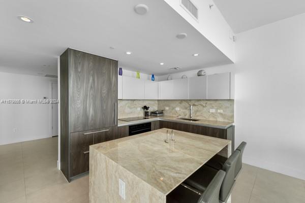 3131 NE 7th Ave # 4801