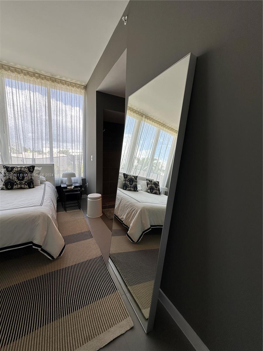 2100 Park Ave # 402